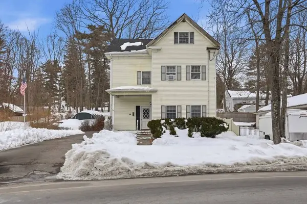 253 Main St, Amesbury, MA 01913