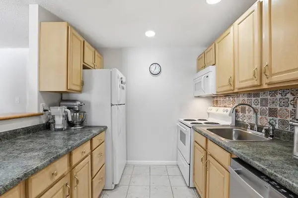 68 Main Street #21 C, Stoneham, MA 02180