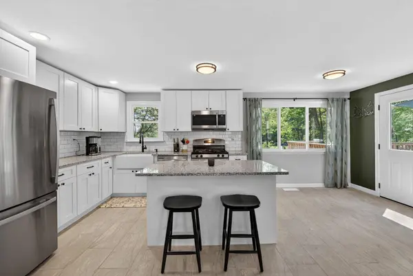 73 Valhalla DR, Milford, NH 03055