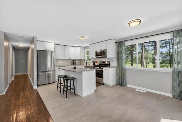 73 Valhalla DR, Milford, NH 03055