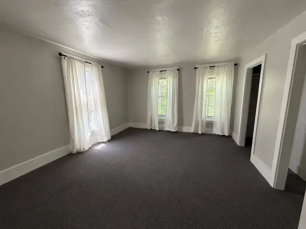 170 South Main ST, Newport, NH 03773