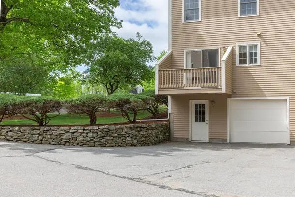 5 Brookfield Drive #B, Groton, MA 01450