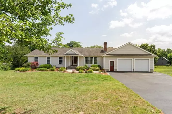 2 Washington Ave, Woburn, MA 01801