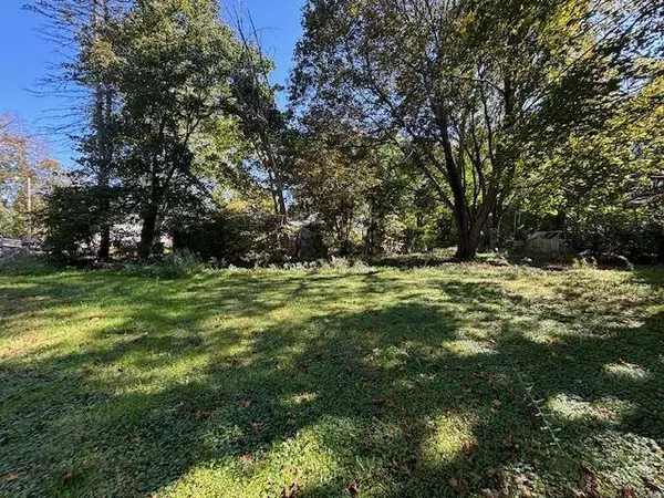 24 Spaulding ST, Milford, NH 03055