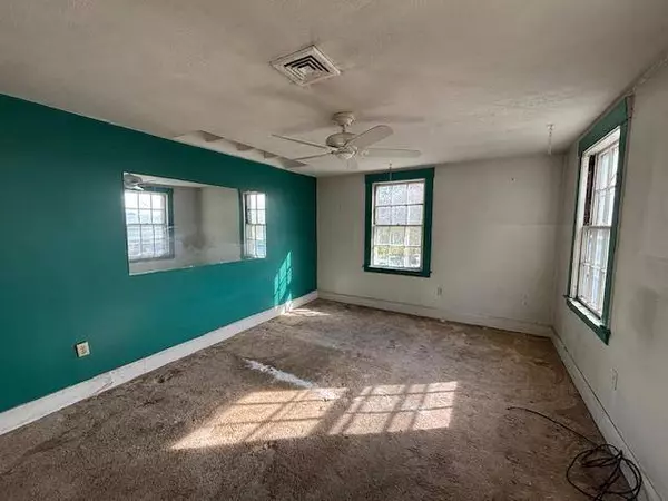 633 Canal ST, Manchester, NH 03101