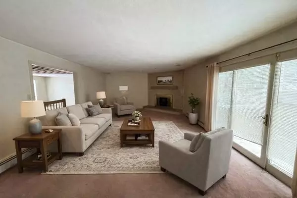 16 Anglewood Lane, North Reading, MA 01864