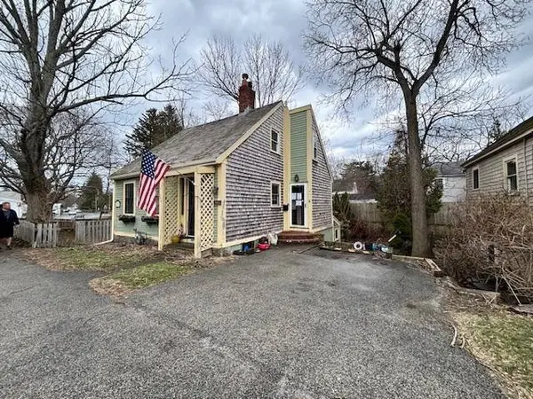 246 North Street, Hingham, MA 02043