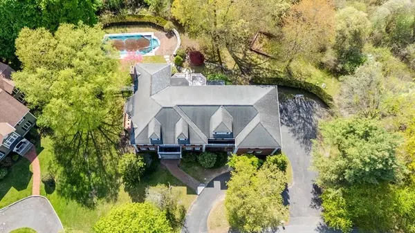 32 Soloman Pierce Road, Lexington, MA 02421