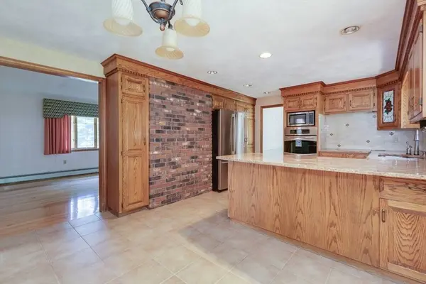67 Porter Road, Boxford, MA 01921
