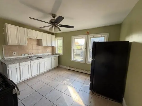 10 Westcott Street #3, Boston, MA 02124