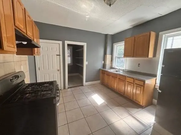 10 Westcott Street #1, Boston, MA 02124