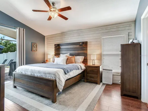 24811 GUN SMOKE DR, Land O Lakes, FL 34639