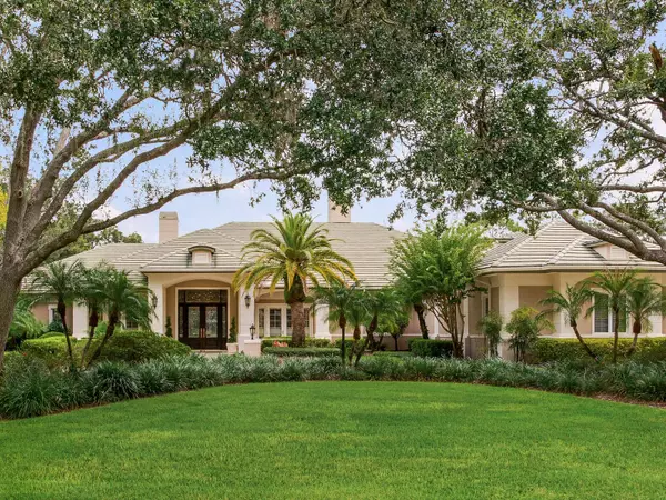 705 Guisando de Avila, Tampa, FL 33613-5204