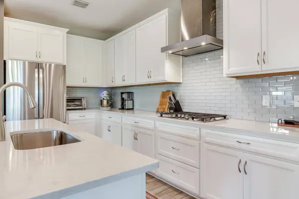 18039 AERO AVE, Land O Lakes, FL 34638