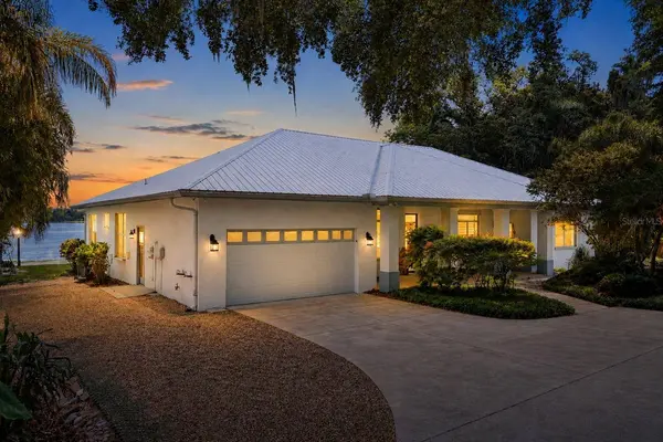 8701 LAKE CALM LN, Odessa, FL 33556