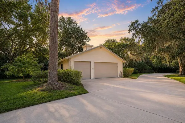 17810 CRAWLEY RD, Odessa, FL 33556