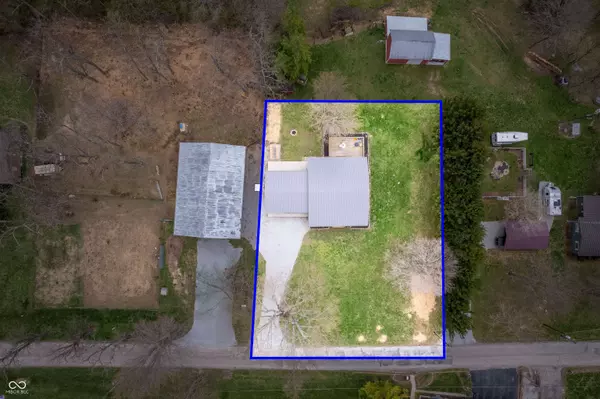 663 W Snake Hill RD, Liberty, IN 47353