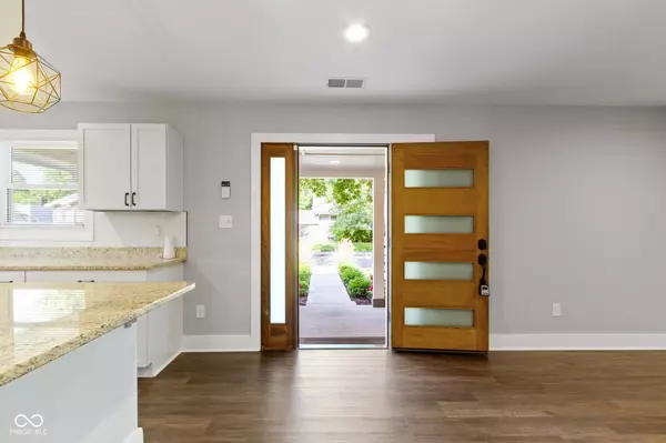 4359 Winthrop AVE, Indianapolis, IN 46205