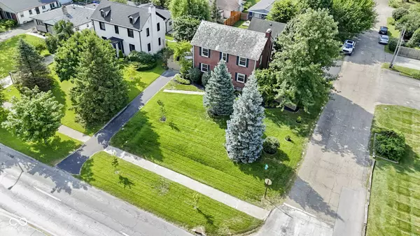 2501 Kessler Blvd E DR, Indianapolis, IN 46220