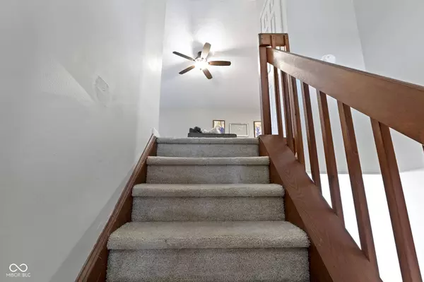 2674 Lakeshire LN, Indianapolis, IN 46268