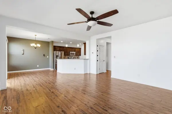 5760 White Pine RD, Whitestown, IN 46075