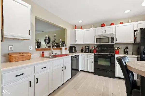 2039 Flamingo WAY, Franklin, IN 46131