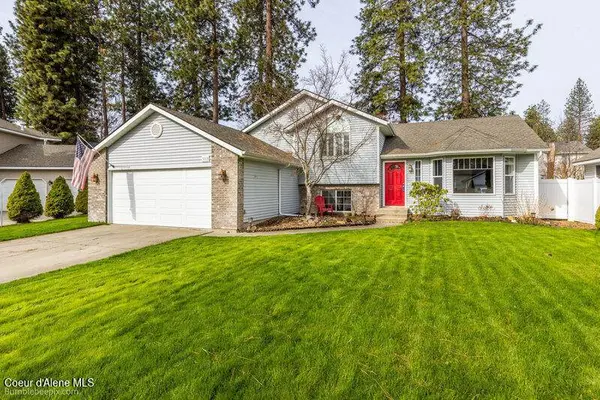 5013 E MOSSBERG CIR, Post Falls, ID 83854
