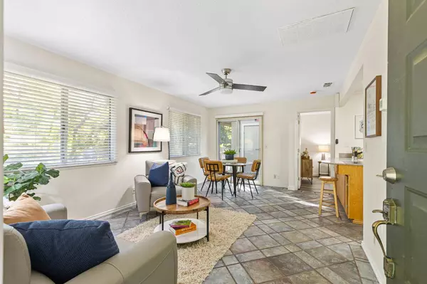 100 La Contera CT, Sacramento, CA 95834