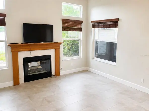 11848 BRANCH MOORING DR, Tampa, FL 33635