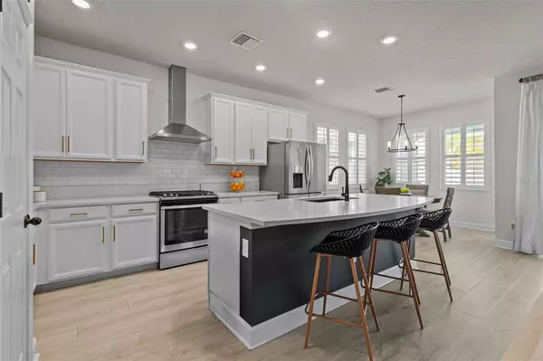 15401 CARAVAN AVE, Odessa, FL 33556