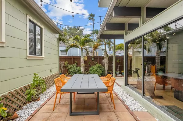 4579 10TH AVE N, St Petersburg, FL 33713