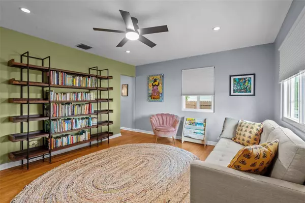 4579 10TH AVE N, St Petersburg, FL 33713