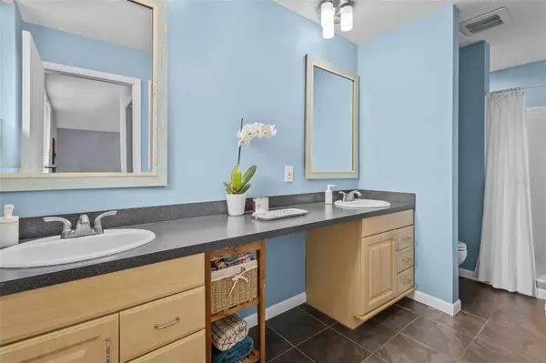 4579 10TH AVE N, St Petersburg, FL 33713