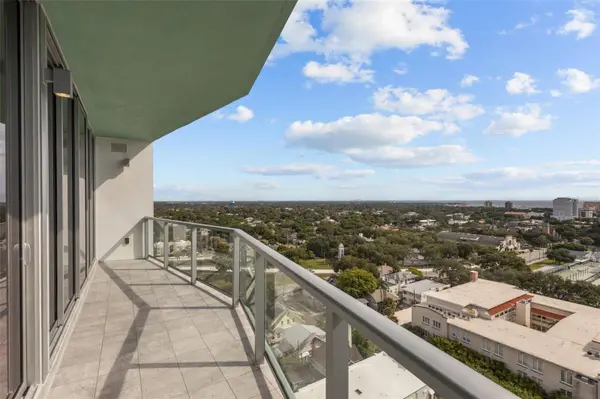777 3RD AVE N #1504, St Petersburg, FL 33701