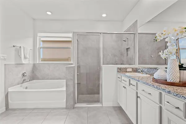 32326 CONCHSHELL SAIL ST, Wesley Chapel, FL 33545