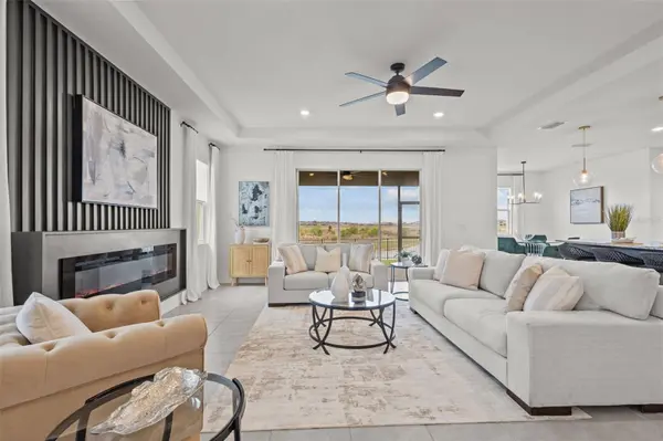 32326 CONCHSHELL SAIL ST, Wesley Chapel, FL 33545