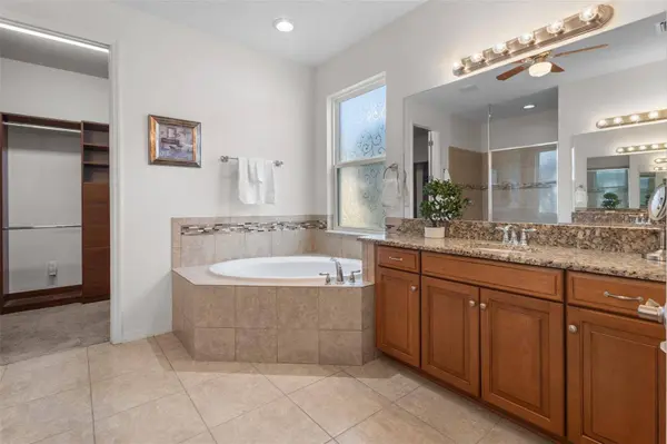 1584 VIRGINIA WILLOW DR, Wesley Chapel, FL 33544