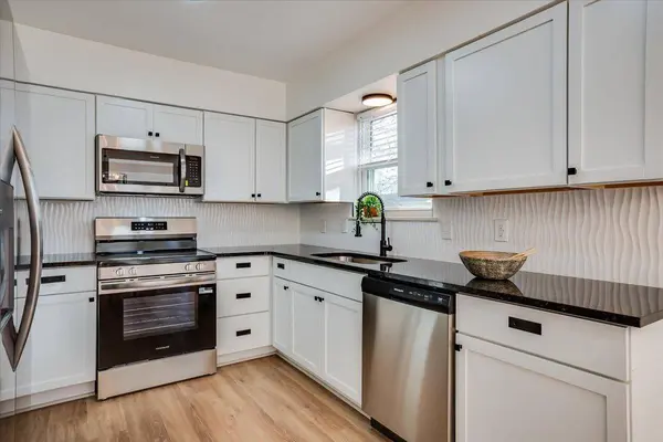 1026 S Eastern St, Wichita, KS 67207