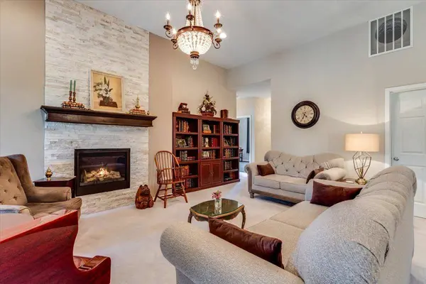 8609 E Millrun, Wichita, KS 67226