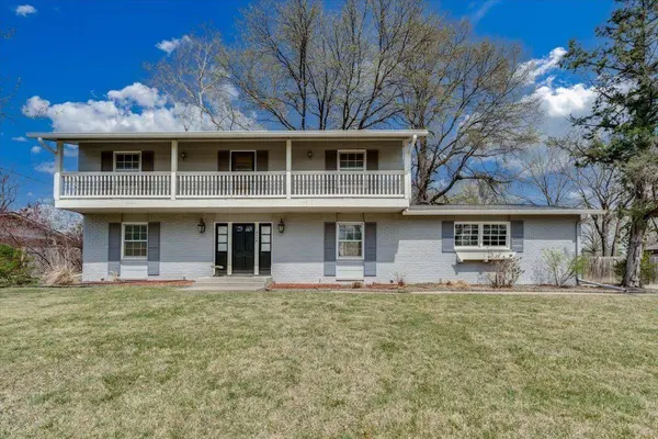 8114 E Willowbrook, Wichita, KS 67207