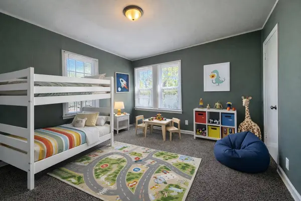 2026 N Estelle St, Wichita, KS 67214