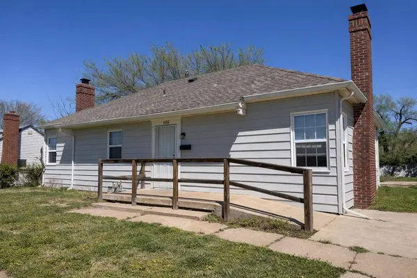 2026 N Estelle St, Wichita, KS 67214