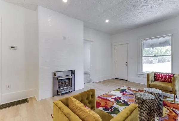 839 S Elizabeth St, Wichita, KS 67213