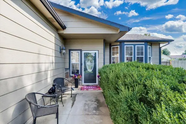 2049 S Crestline, Wichita, KS 67209