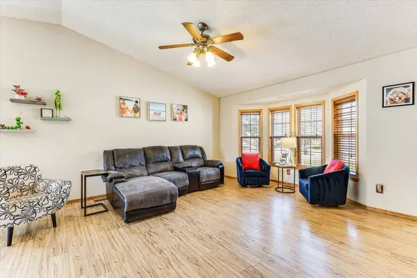 2049 S Crestline, Wichita, KS 67209