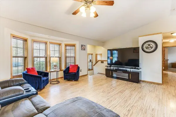 2049 S Crestline, Wichita, KS 67209