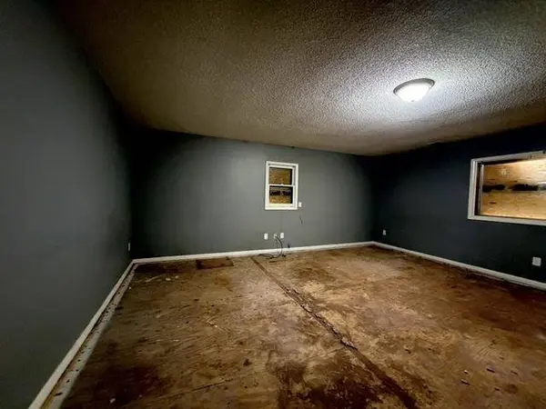 1141 N Madison, Wichita, KS 67214