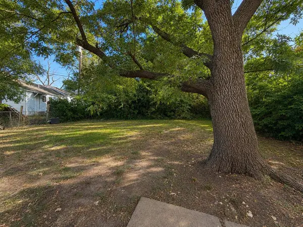 3128 S Davidson St, Wichita, KS 67210