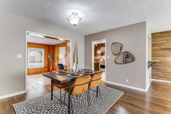 239 S Parkwood, Wichita, KS 67218