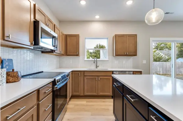 1752 S Goebel St, Wichita, KS 67207